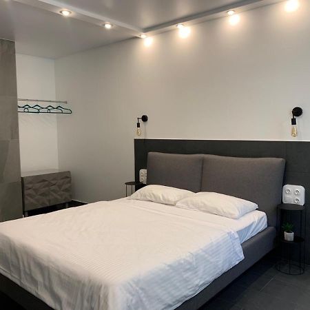 Эксклюзивная Квартира На Крещатике Kiev Ngoại thất bức ảnh