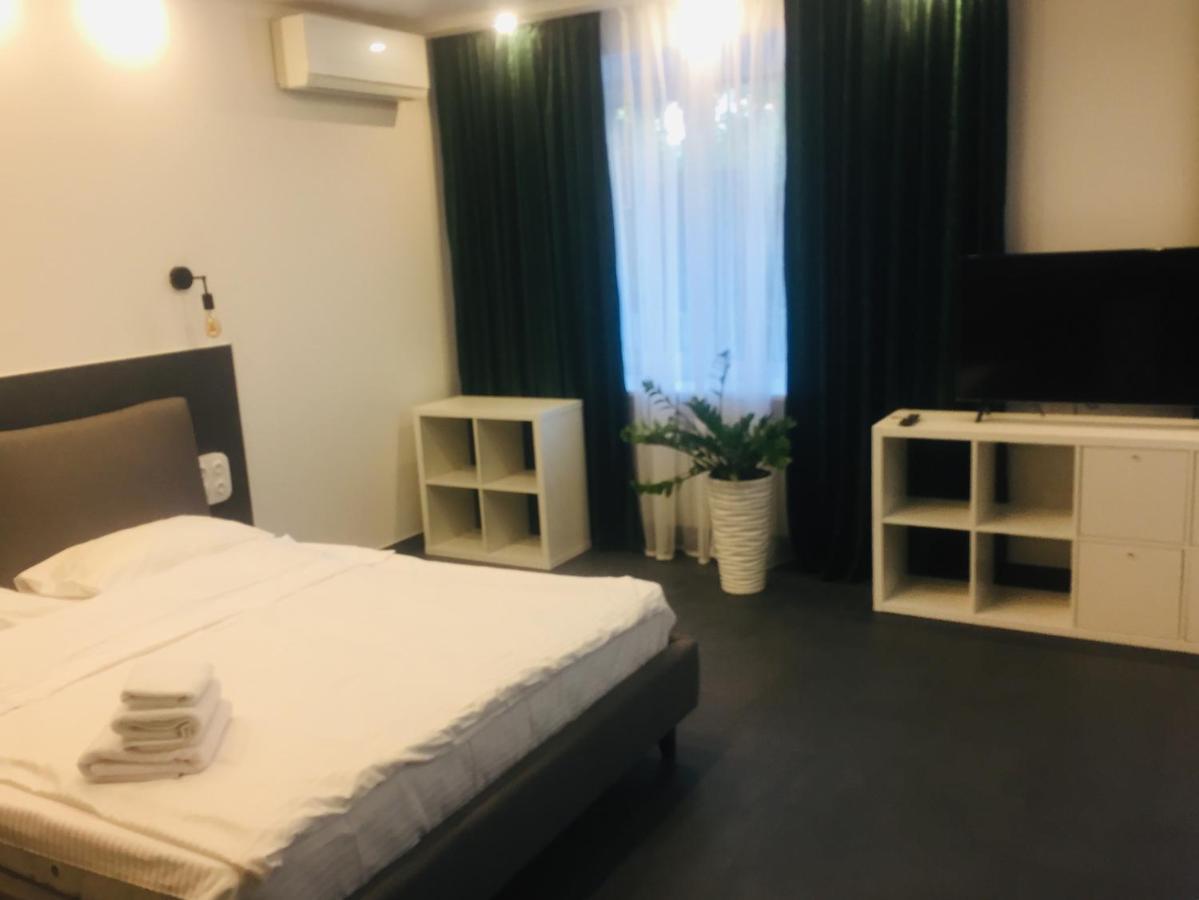 Эксклюзивная Квартира На Крещатике Kiev Ngoại thất bức ảnh